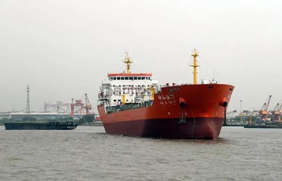 海通海洋一艘成品油船圓滿試航歸來(圖1)