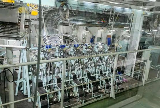 招商工業(yè)完成深圳招商滾裝3800PCTC汽車運(yùn)輸船項(xiàng)目主機(jī)動車及碼頭系泊試驗(yàn)(圖1)