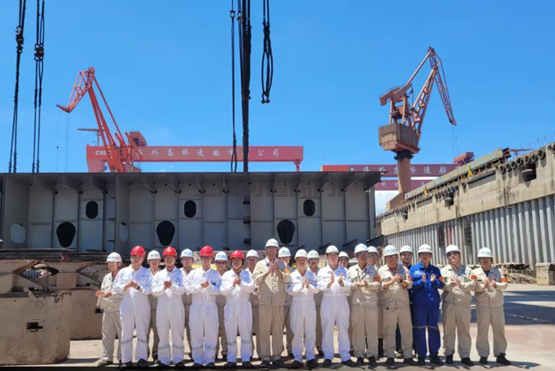 外高橋造船本周再迎兩船同日下塢(圖2)