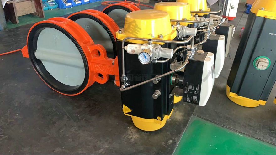 氣動調(diào)節(jié)蝶閥調(diào)節(jié)控制流量/說明書(圖1)