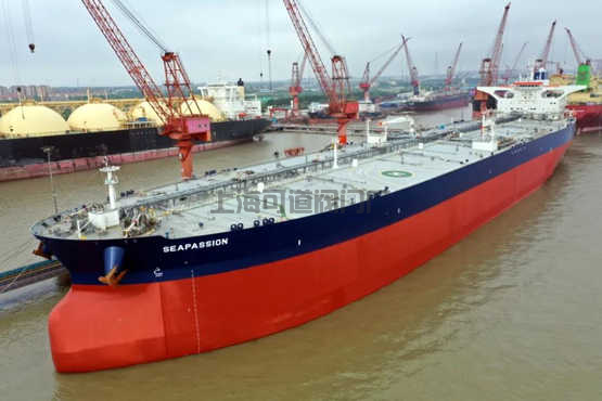 中遠重工完成脫硫系統(tǒng)加裝改造，“海洋熱情”輪開啟新程(圖1)